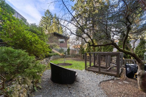 531 Summit Dr, Nanaimo, BC 