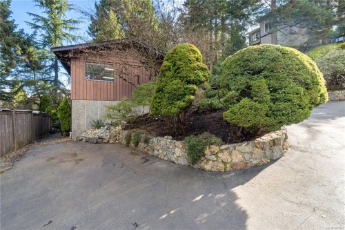 531 Summit Dr, Nanaimo, BC 