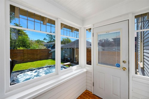 3107 Quadra St, Victoria, BC 