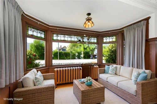 3107 Quadra St, Victoria, BC 