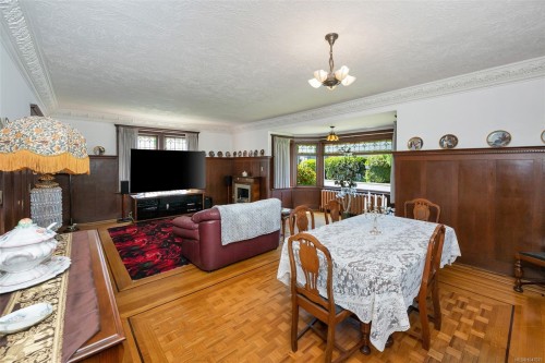 3107 Quadra St, Victoria, BC 