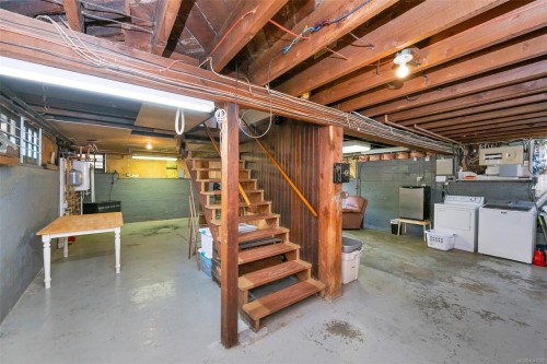 3107 Quadra St, Victoria, BC 