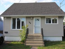 368 Merrill Street Thunder Bay, ON P7A 1E6