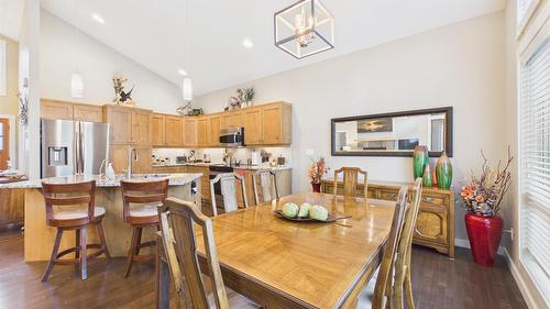 240 Boulder Creek, Cranbrook, BC - Indoor Photo Showing Dining Room