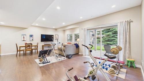 240 Boulder Creek, Cranbrook, BC - Indoor Photo Showing Gym Room