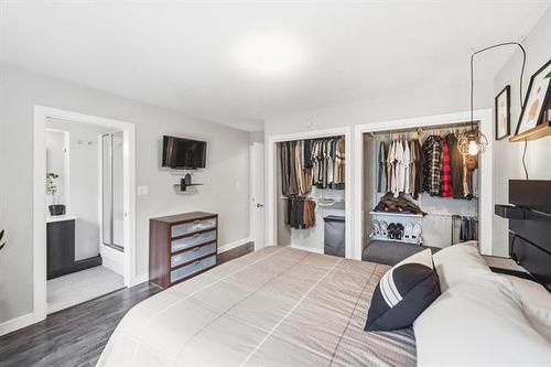 153 Stranmillis Ave, Winnipeg, MB - Indoor Photo Showing Bedroom