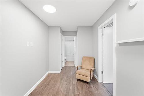153 Stranmillis Ave, Winnipeg, MB - Indoor Photo Showing Other Room