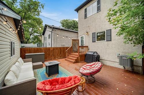 153 Stranmillis Ave, Winnipeg, MB - Outdoor With Deck Patio Veranda With Exterior