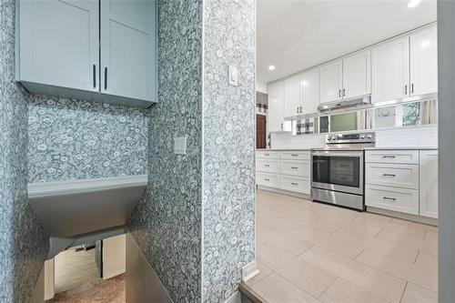 437 St Anthony Ave, Winnipeg, MB - Indoor Photo Showing Kitchen