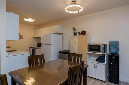 105-693 A St Anne'S Rd, Winnipeg, MB - Indoor