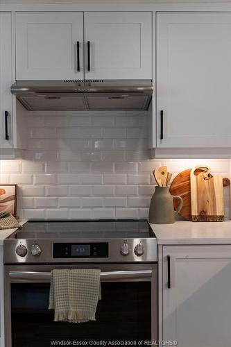 414 St Louis, Belle River, ON - Indoor Photo Showing Kitchen