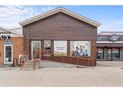 125 COUNTY RD 34 WEST Cottam, ON N0R 1B0