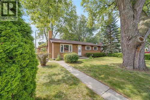 2979 ORION CRESCENT  Windsor, ON N9E 2Z3