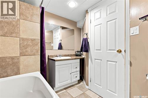 506 Fisher Crescent, Saskatoon, SK 