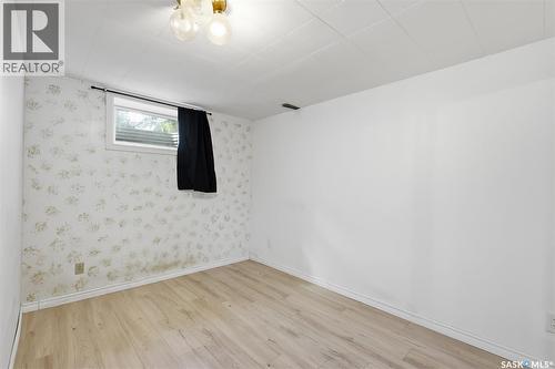 2509 Taylor Street E, Saskatoon, SK - Indoor Photo Showing Other Room
