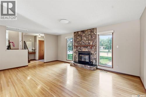 2509 Taylor Street E, Saskatoon, SK - Indoor Photo Showing Living Room With Fireplace