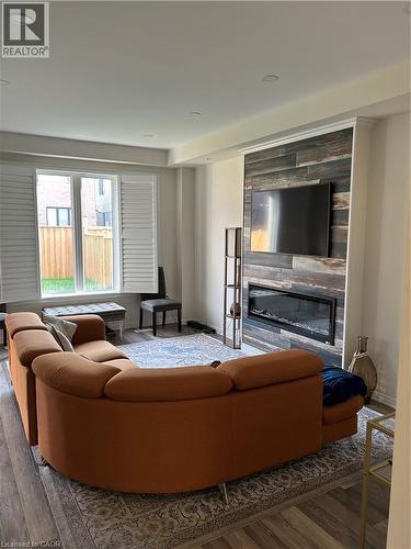 51 MAGDALENA Street , Hamilton, Ontario L8J 0M3 4