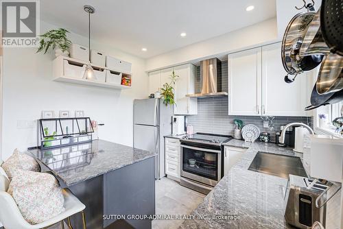 3 - 196 Pine Grove Road, Vaughan, ON - Indoor Photo Showing Kitchen