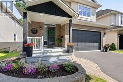 250 FLODDEN WAY Ottawa, ON K2G 7E1