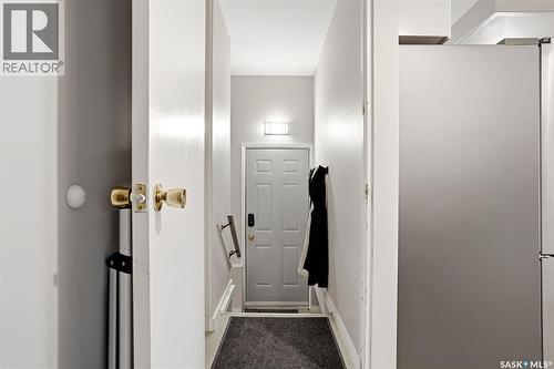2705 Grant Road, Regina, SK - Indoor Photo Showing Other Room