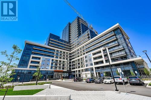 607 - 3220 WILLIAM COLTSON AVENUE  Oakville, ON L6H 7X9