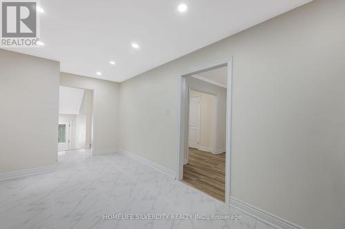 3803 Keenan Crescent, Mississauga, ON - Indoor Photo Showing Other Room