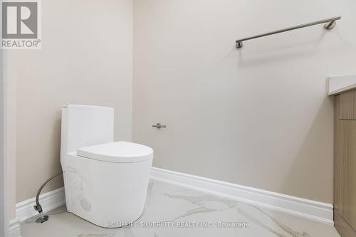 3803 Keenan Crescent, Mississauga, ON - Indoor Photo Showing Bathroom