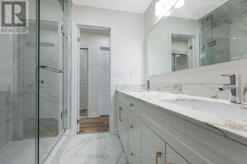 3803 Keenan Crescent, Mississauga, ON - Indoor Photo Showing Bathroom