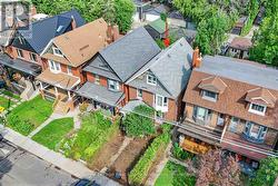 36 GALLEY AVENUE Toronto, ON M6R 1G8