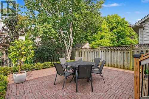 115 Mcfarlane Drive, Cambridge, ON - Outdoor With Deck Patio Veranda