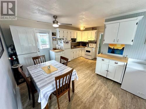 11 Atlantic Drive, Lumsden, NL - Indoor