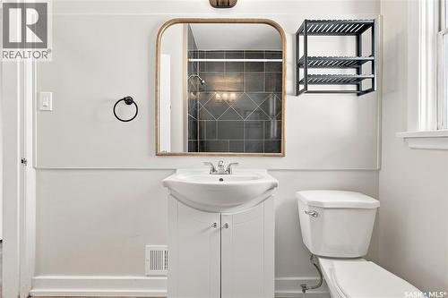 1336 Princess Street, Regina, SK - Indoor Photo Showing Bathroom