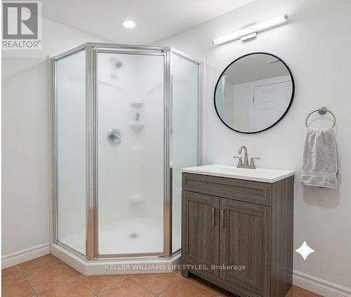 678 OXFORD STREET E , London East (East C), Ontario N5Y 3J5 5