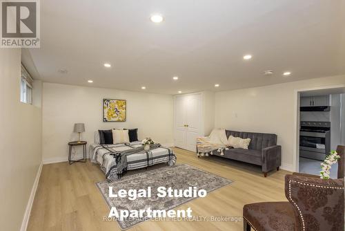 111 Limeridge Road W, Hamilton, ON - Indoor