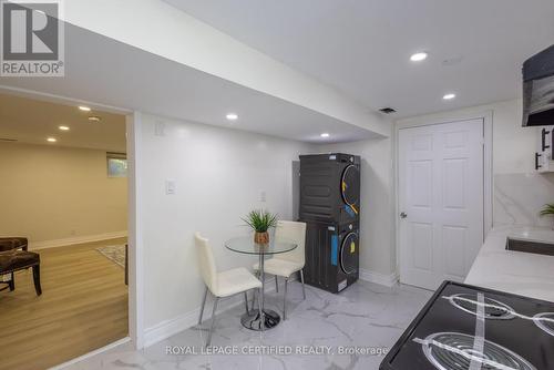111 Limeridge Road W, Hamilton, ON - Indoor
