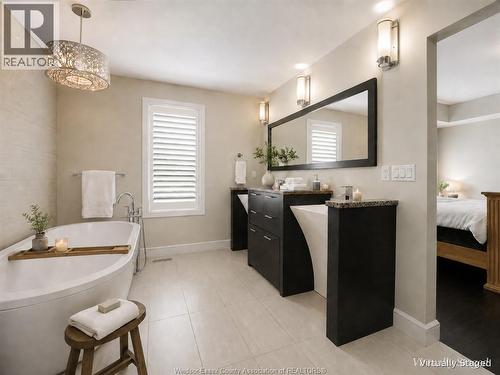 6181 Silver Maple, Lasalle, ON - Indoor Photo Showing Bathroom