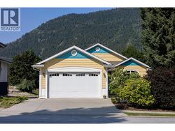 1007 Fourth Street  Nelson, BC V1L 2T5