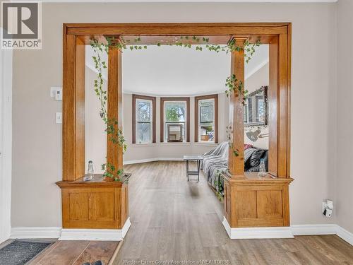 751 Windsor Avenue, Windsor, ON - Indoor Photo Showing Other Room