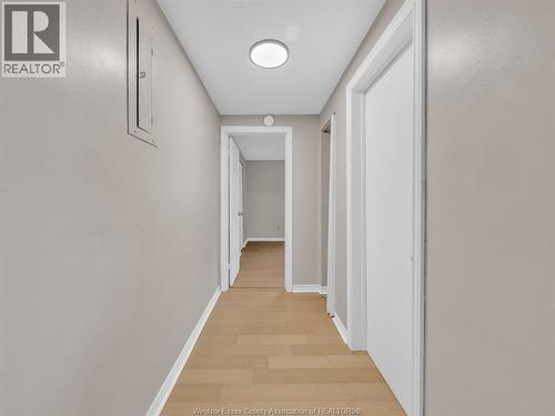 751 Windsor Avenue, Windsor, ON - Indoor Photo Showing Other Room