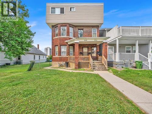 751 Windsor Avenue, Windsor, ON - Outdoor With Deck Patio Veranda