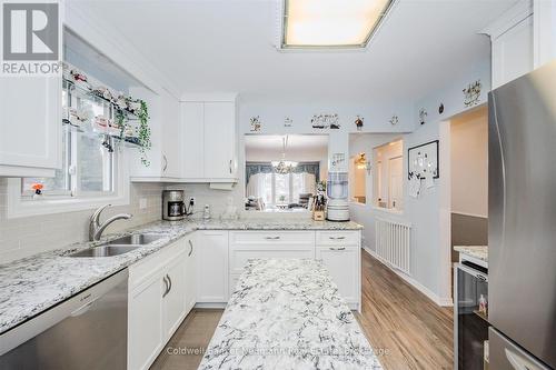 392 Imperial Road S, Guelph (Willow West/Sugarbush/West Acres), ON - Indoor Photo Showing Kitchen With Double Sink