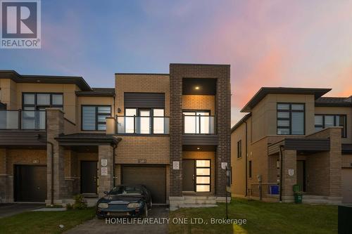 10 Harvey Bunker Crescent, Markham, ON - Outdoor With Facade