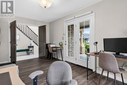 10 Birchall Lane, St. Thomas, ON - Indoor Photo Showing Office