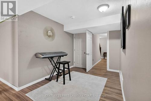 10 Birchall Lane, St. Thomas, ON - Indoor Photo Showing Other Room