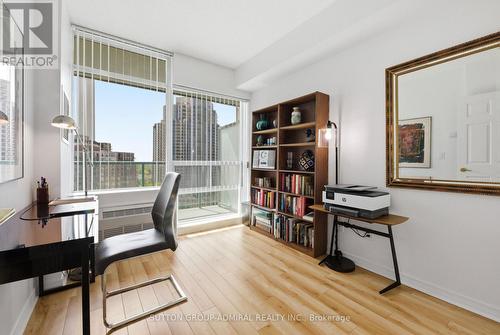 1403 - 5500 Yonge Street, Toronto, ON - Indoor Photo Showing Office