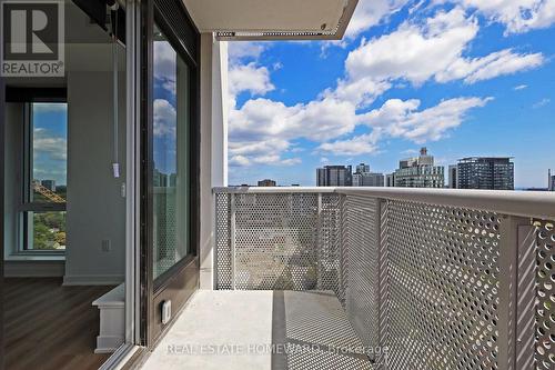 1703 - 10 Oak Street, Toronto, ON 