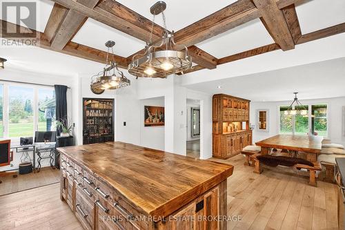 1076 Beaver Lane, Springwater, ON 