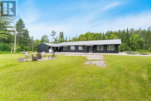 1076 Beaver Lane, Springwater, ON 