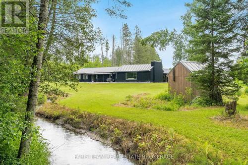 1076 Beaver Lane, Springwater, ON 