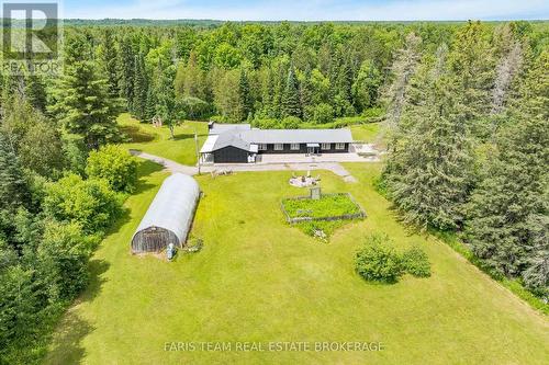 1076 Beaver Lane, Springwater, ON 